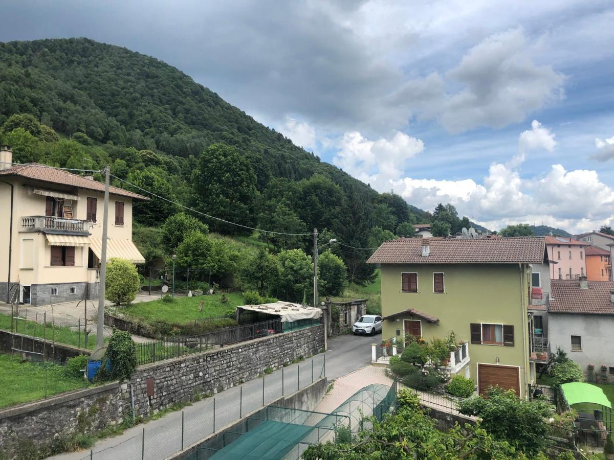 Villa Il Maiale Bianco Bed & Breakfast San Fedele Intelvi Exterior photo