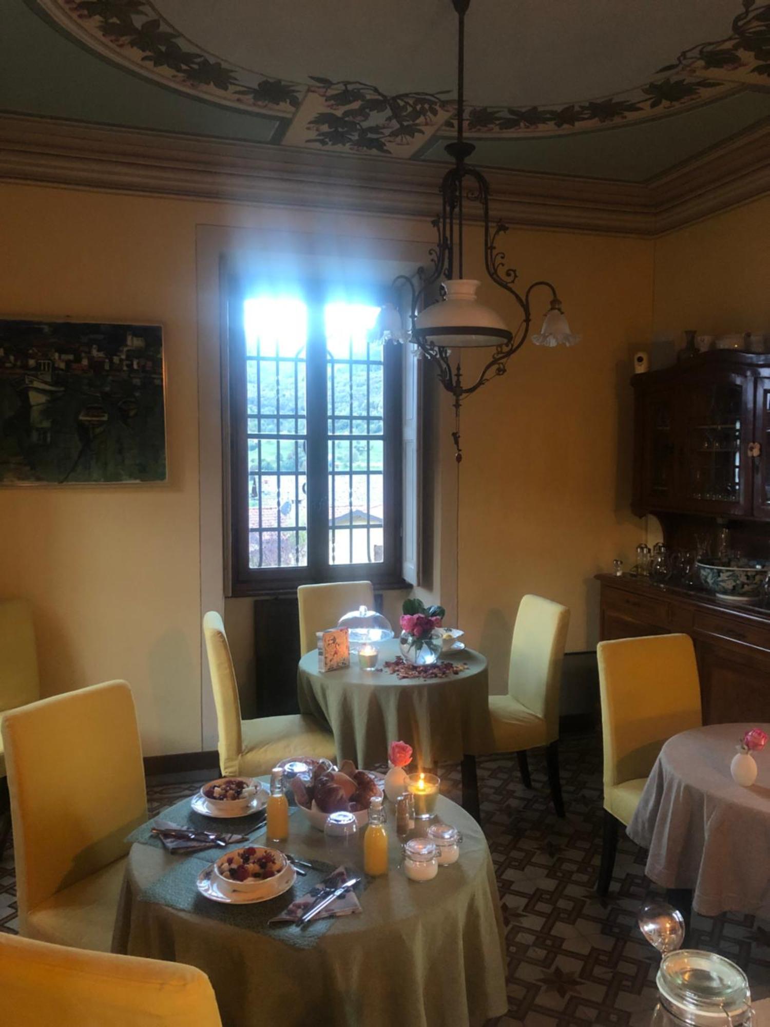 Villa Il Maiale Bianco Bed & Breakfast San Fedele Intelvi Exterior photo