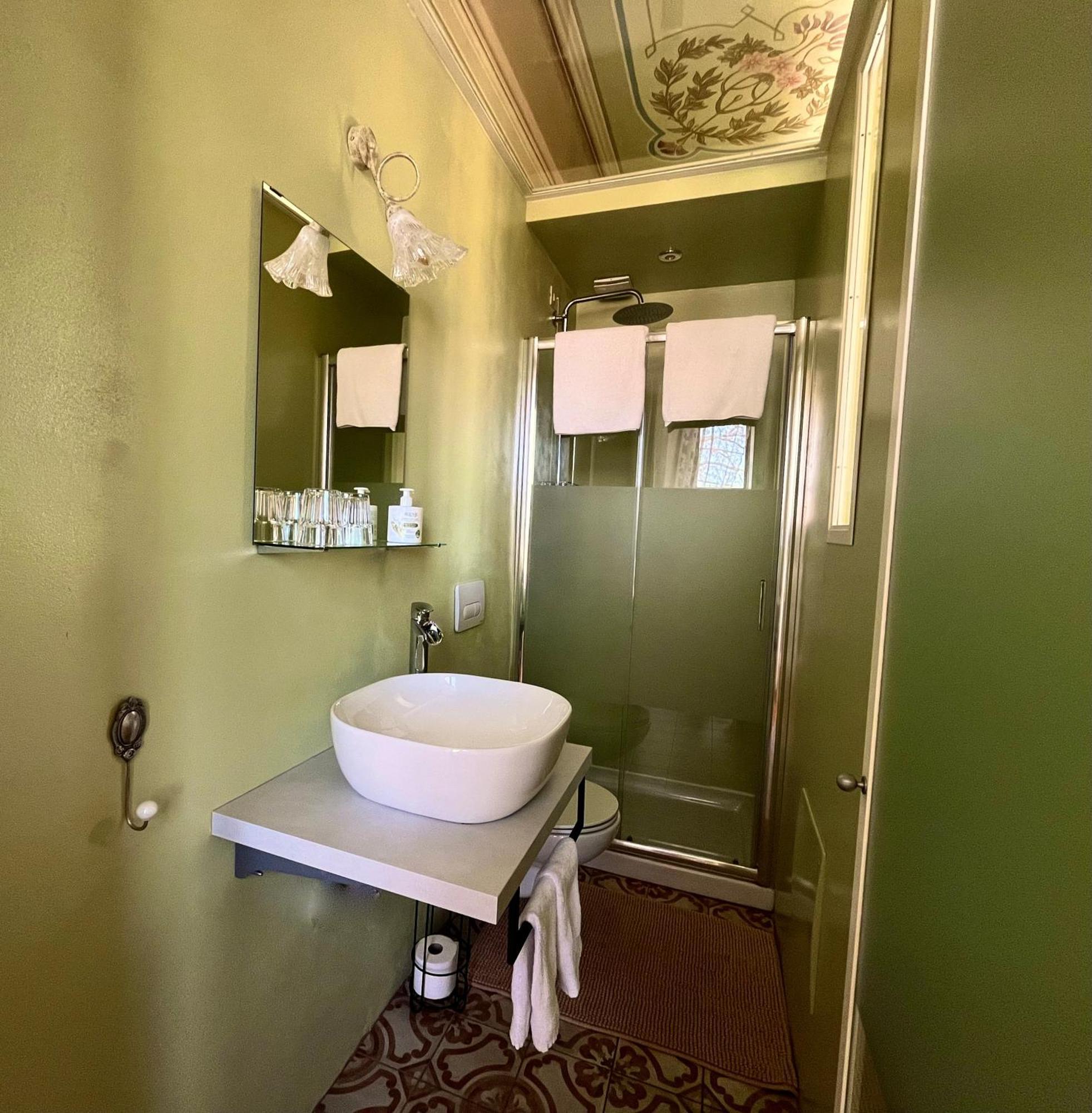 Villa Il Maiale Bianco Bed & Breakfast San Fedele Intelvi Exterior photo